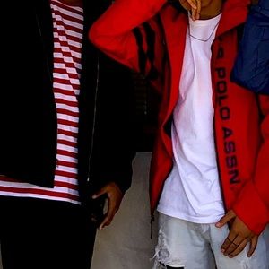 Meet your Posher, Adrian